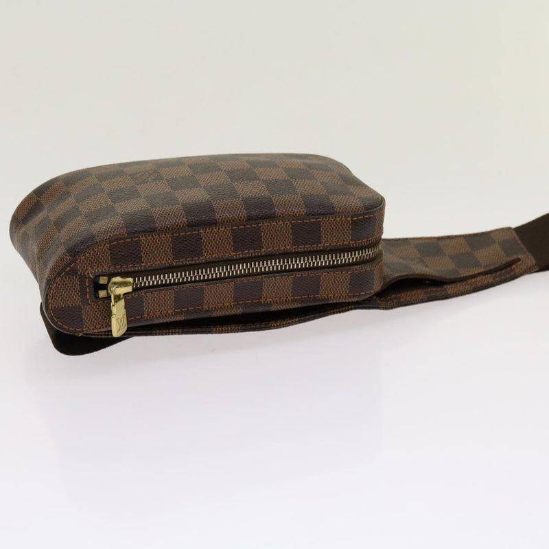 Louis Vuitton Geronimos Brown Canvas Shoulder Bag (Pre-Owned)