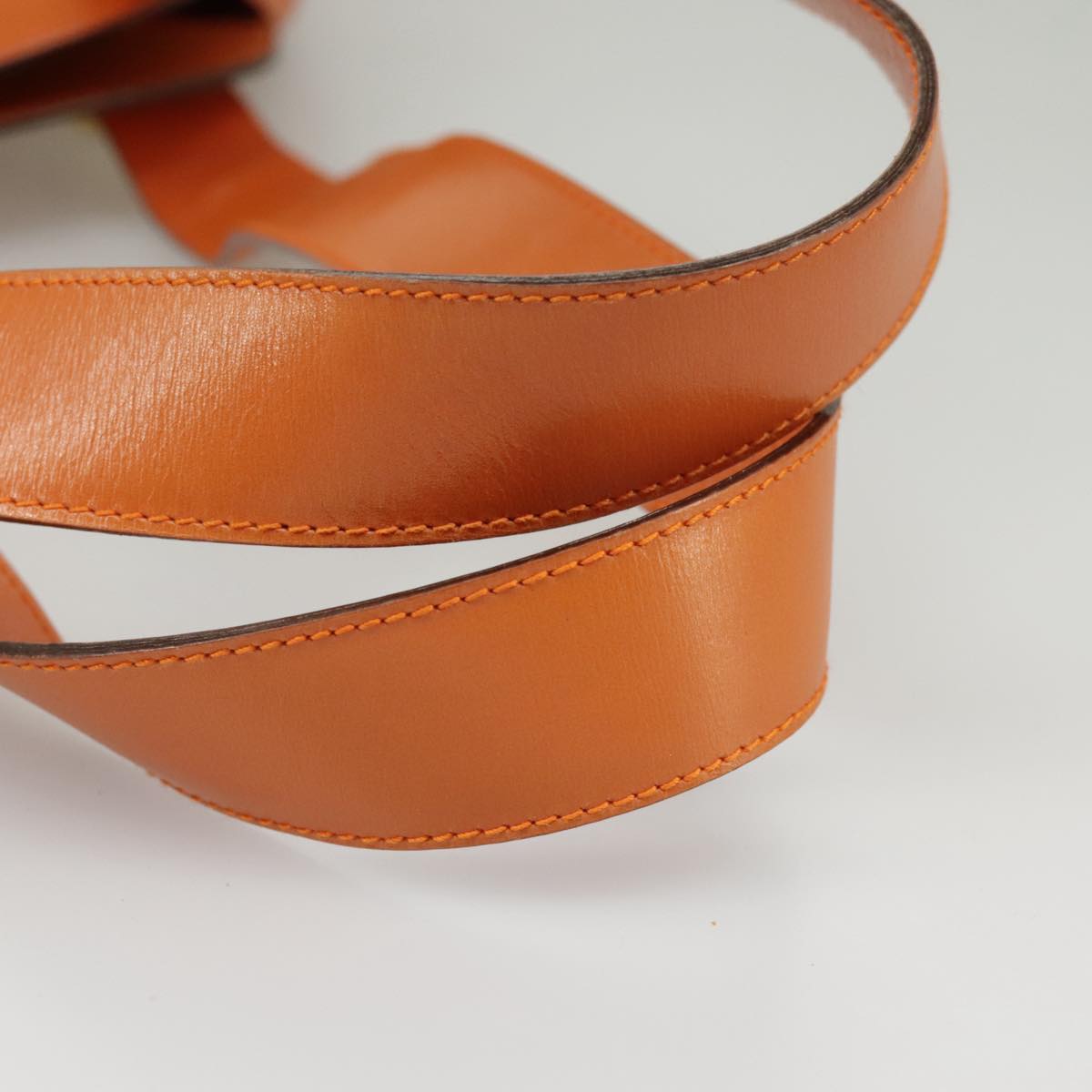 Céline Orange Leather Shoulder Bag (Pre-Owned)