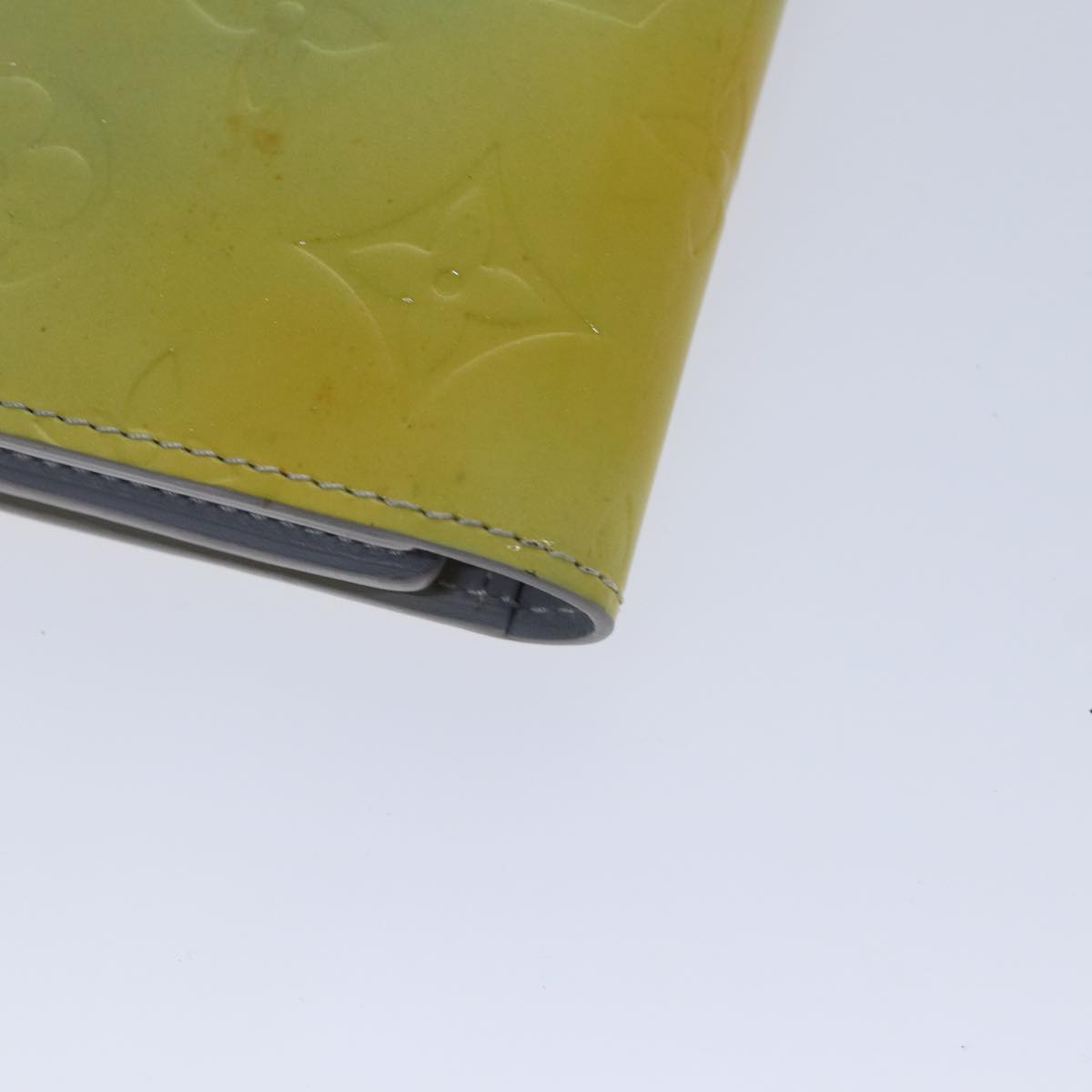 Louis Vuitton Walker Yellow Patent Leather Clutch Bag (Pre-Owned)