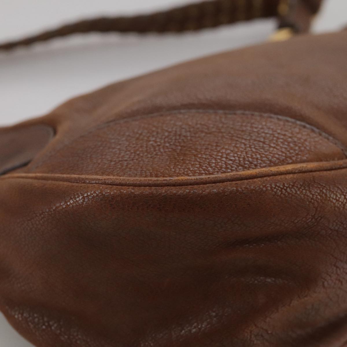 Prada Brown Leather Shoulder Bag (Pre-Owned)