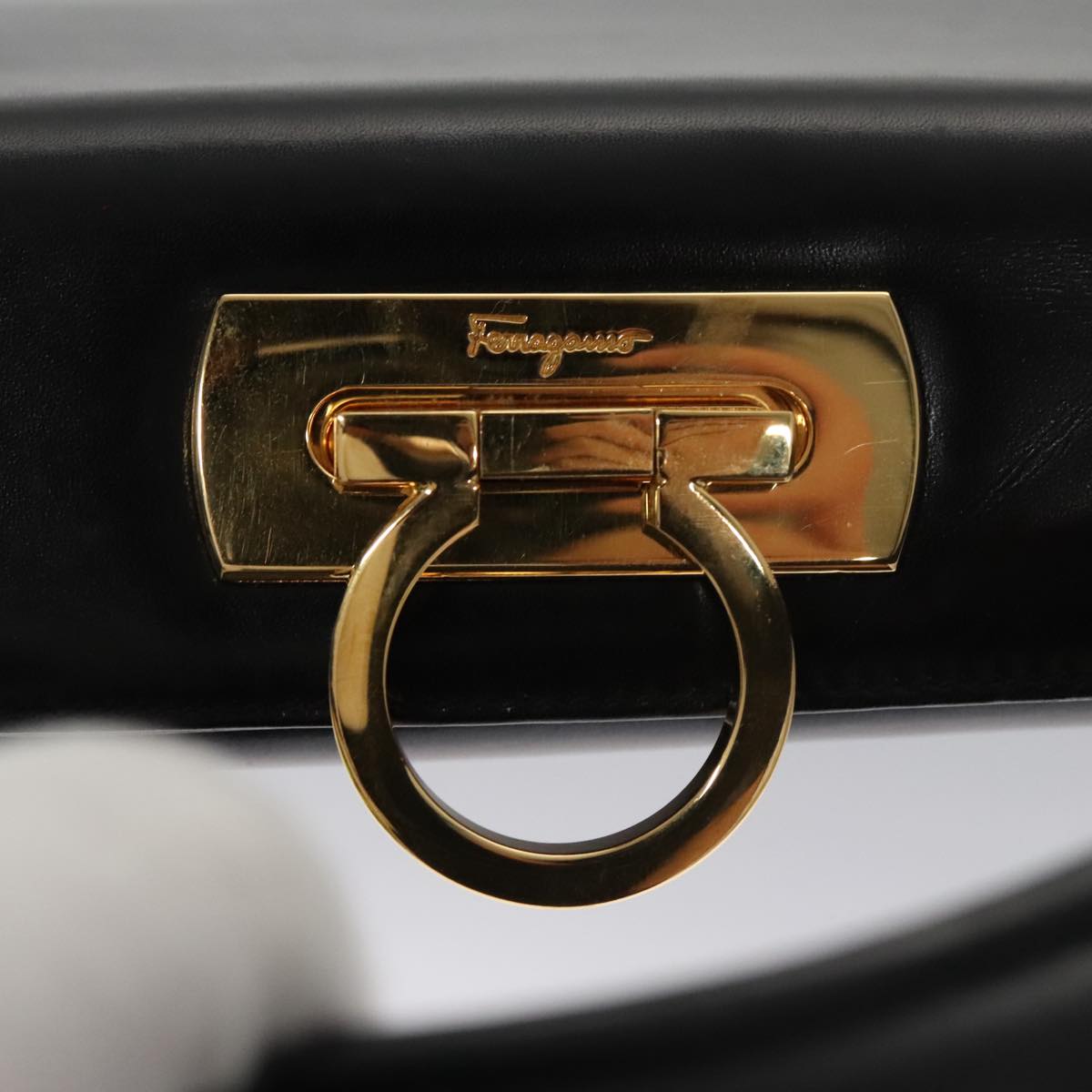 Salvatore Ferragamo Gancini Black Leather Handbag (Pre-Owned)