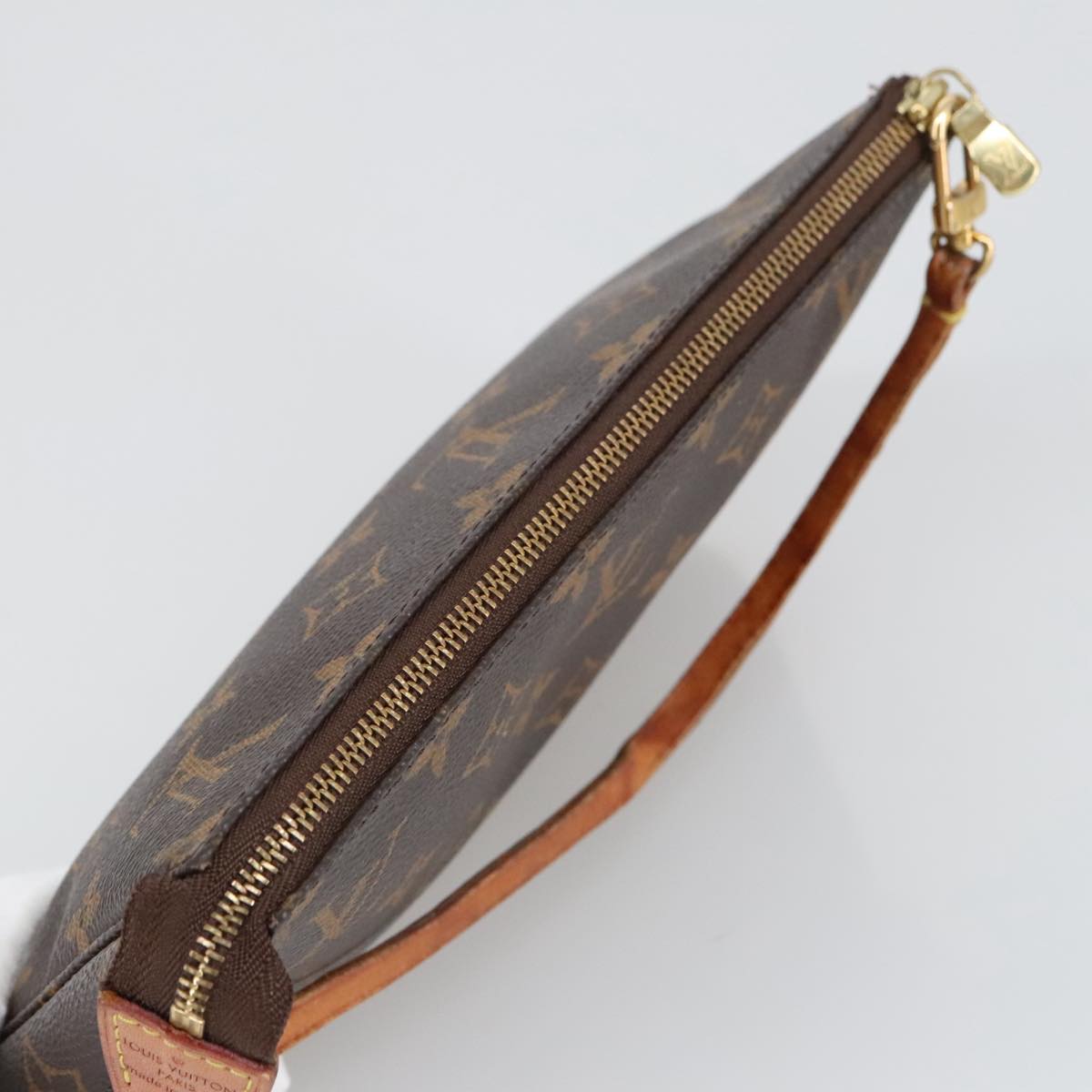 Louis Vuitton Pochette Accessoire Brown Canvas Clutch Bag (Pre-Owned)