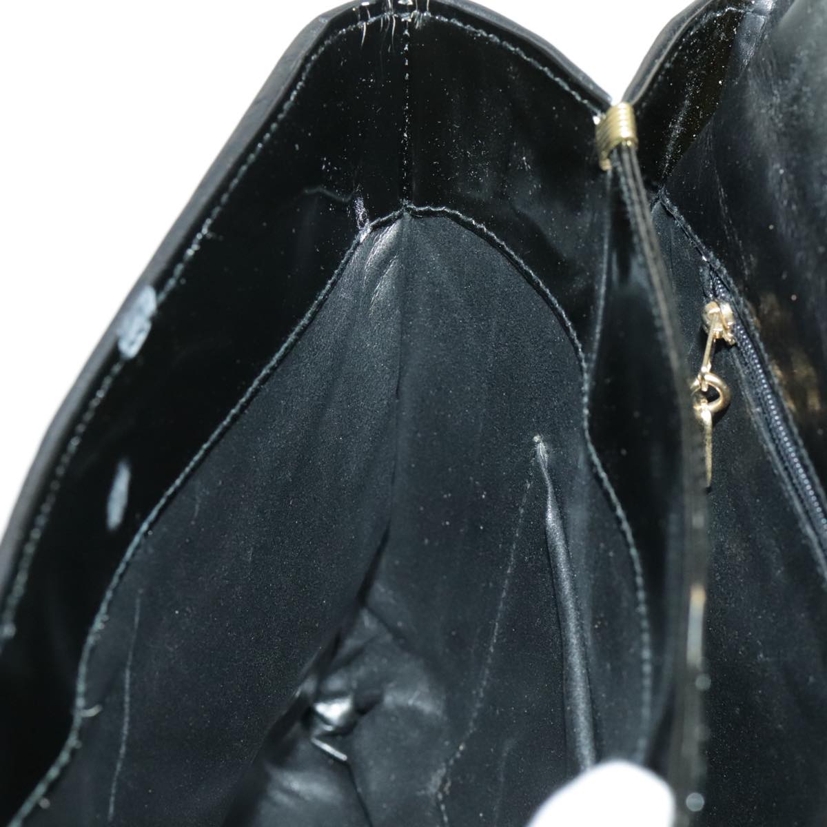 Bally Black Leather Handbag (Pre-Owned)