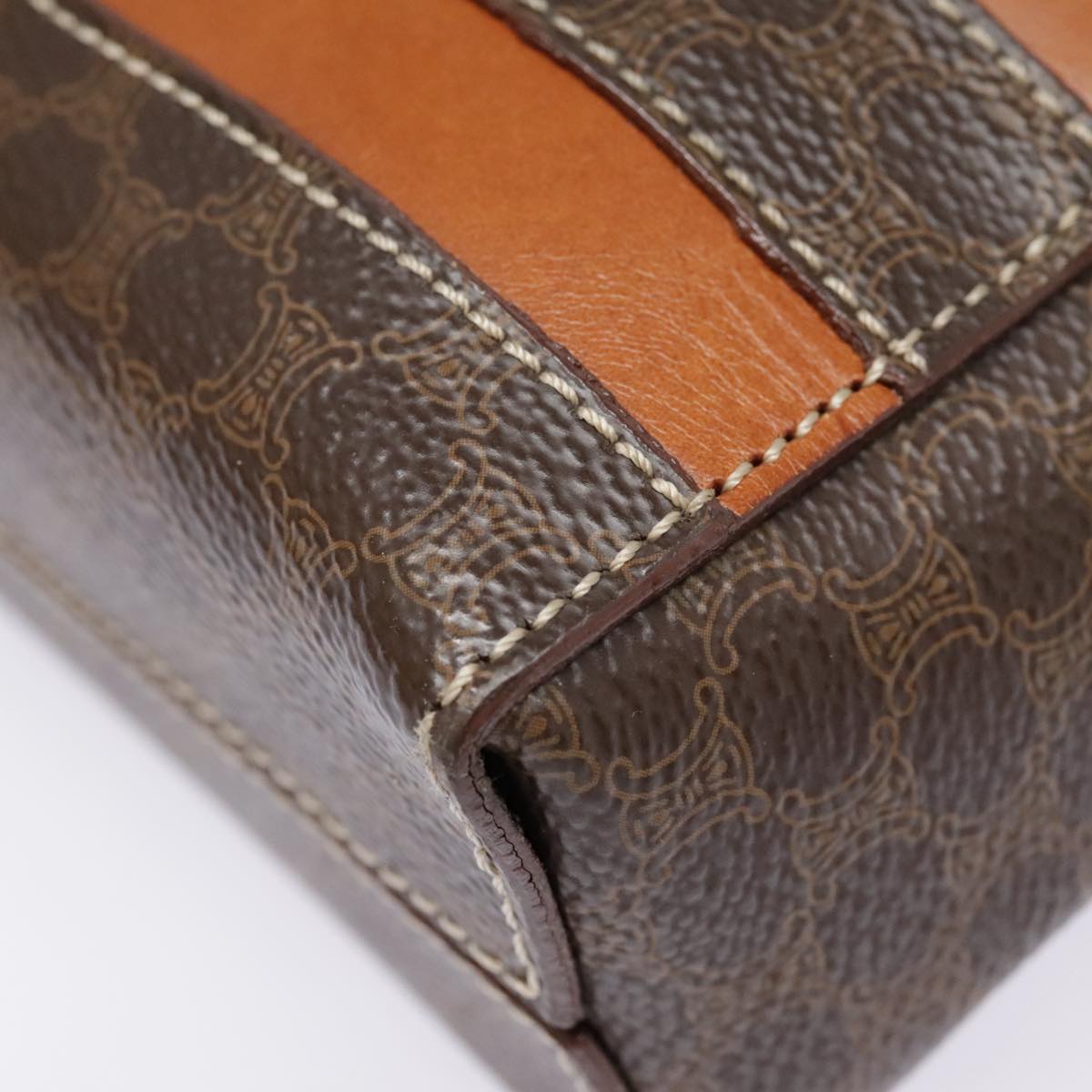 Céline Brown Canvas Shoulder Bag (Pre-Owned)