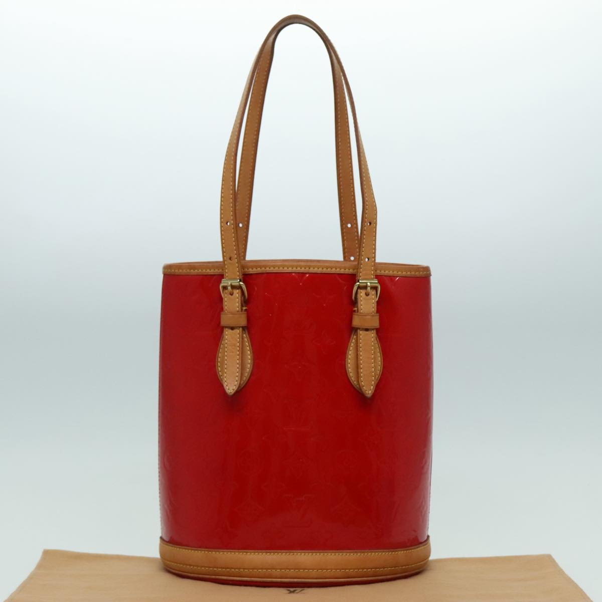 Louis Vuitton Bucket Red Patent Leather Tote Bag (Pre-Owned)