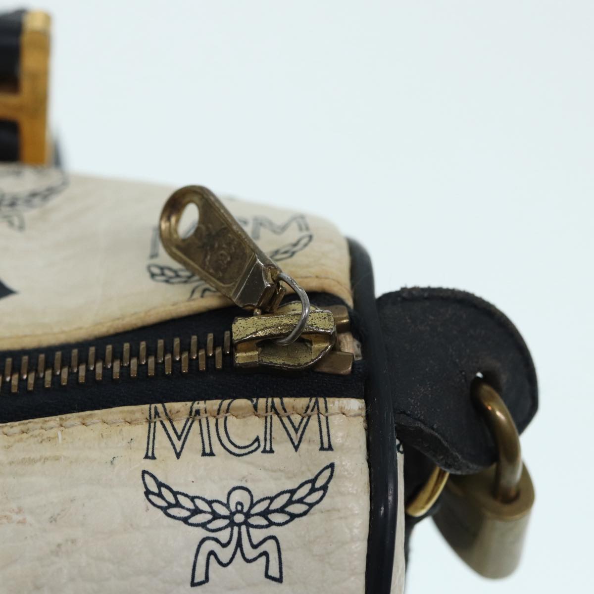 MCM Visetos White Leather Handbag (Pre-Owned)