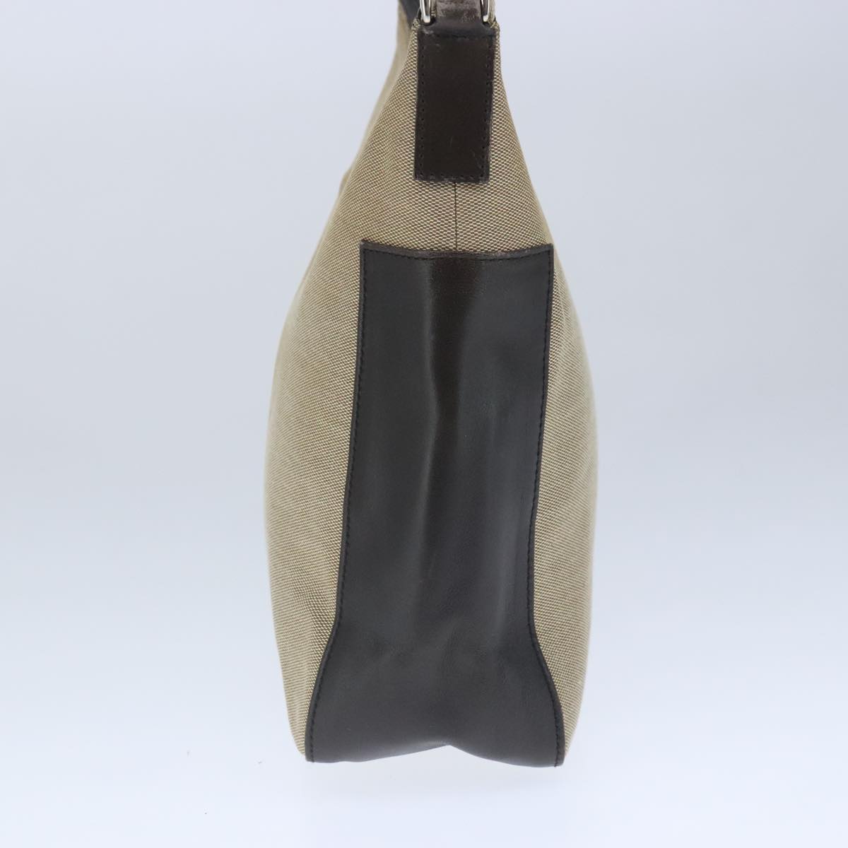 Gucci Beige Canvas Shoulder Bag (Pre-Owned)