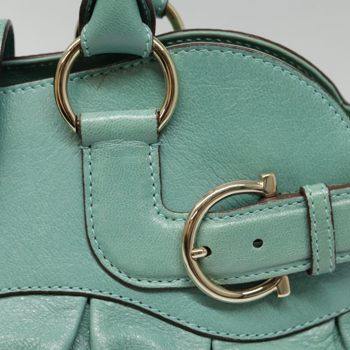 Salvatore Ferragamo Marisa Green Leather Shoulder Bag (Pre-Owned)