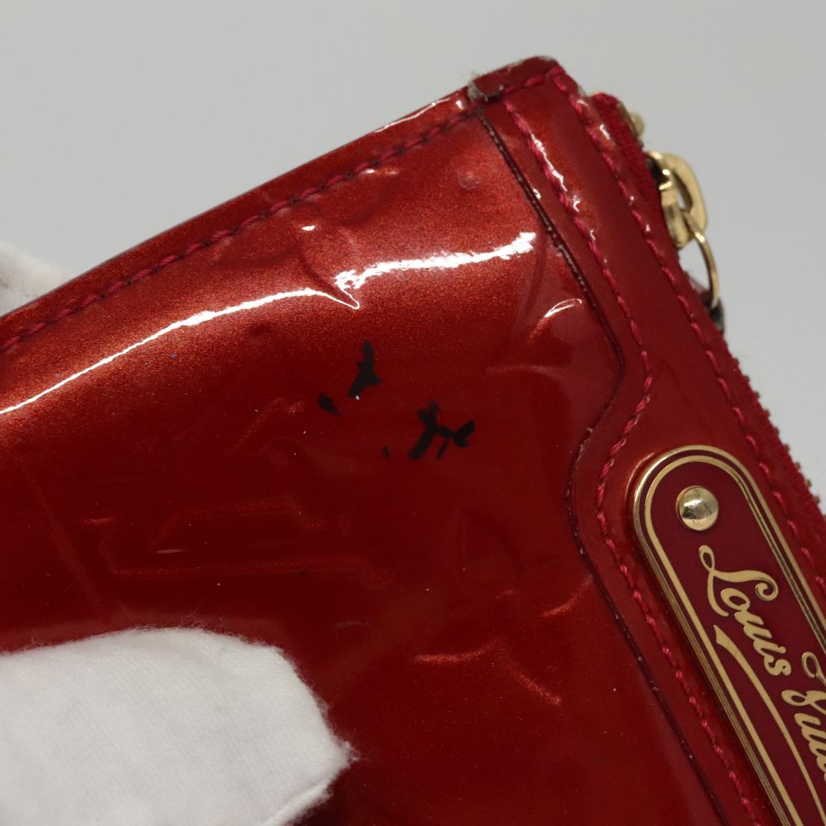 Louis Vuitton Pochette Clés Red Patent Leather Wallet  (Pre-Owned)