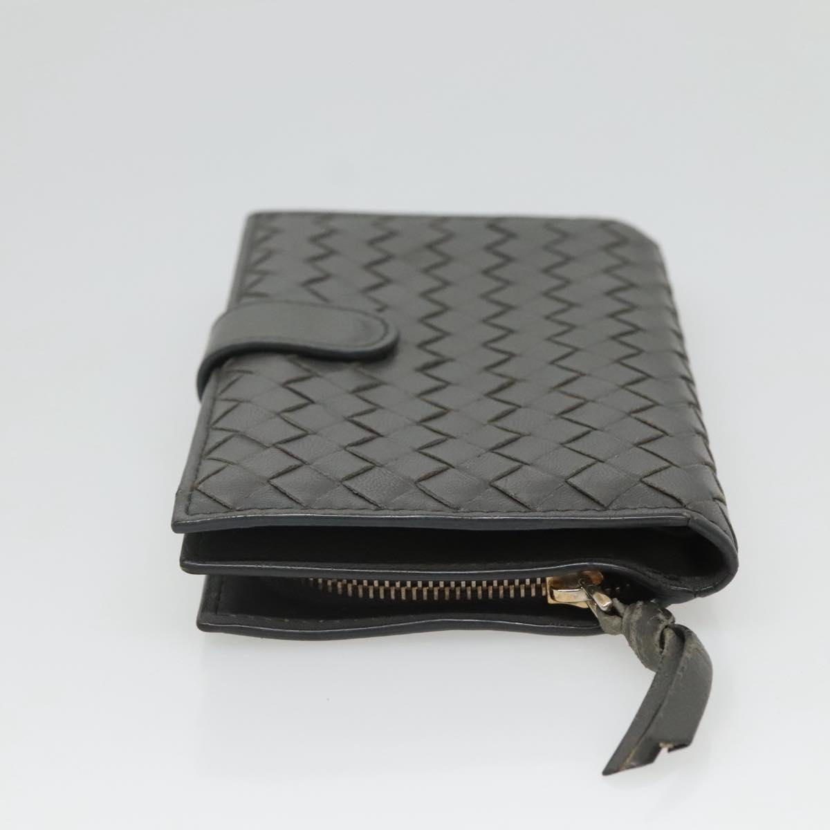 Bottega Veneta Intrecciato Grey Leather Wallet  (Pre-Owned)