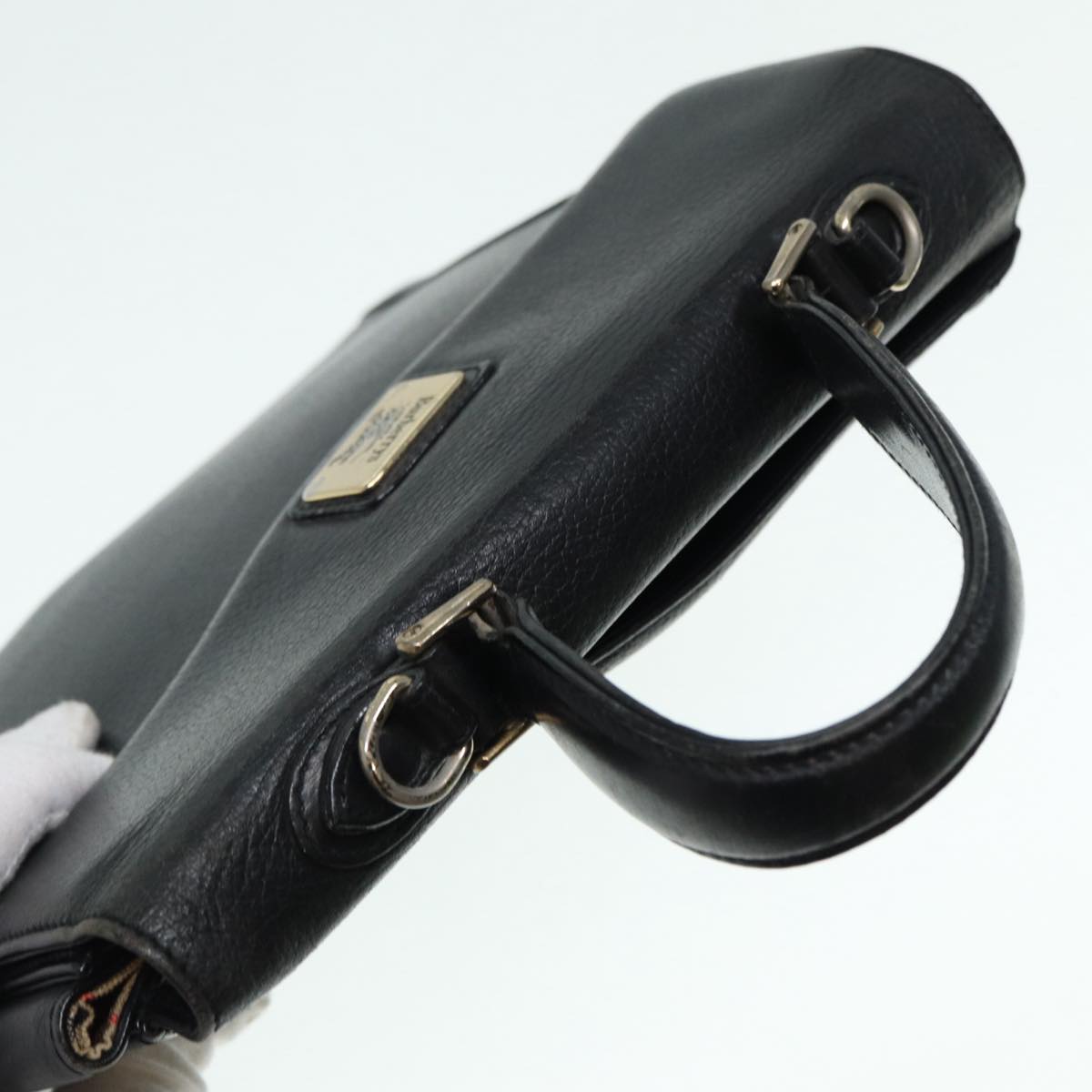 Burberry - Black Leather Handbag (Pre-Owned)