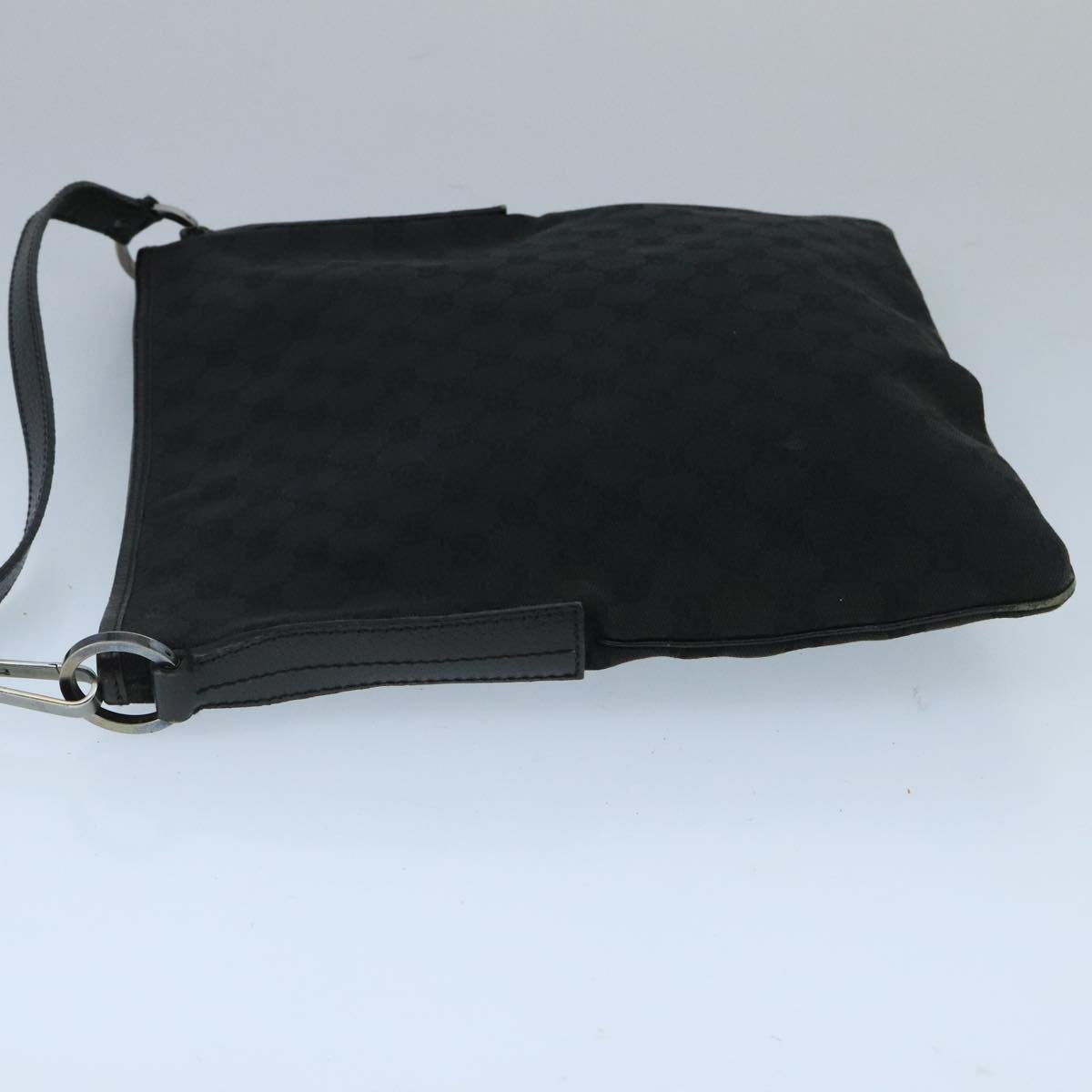 Gucci Black Canvas Shoulder Bag (Pre-Owned)