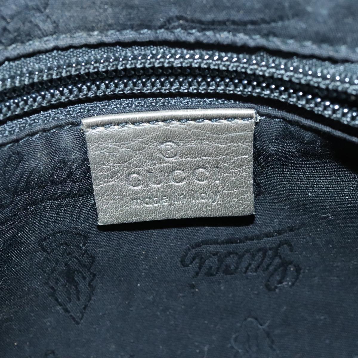 Gucci Imprime Brown Canvas Shoulder Bag (Pre-Owned)