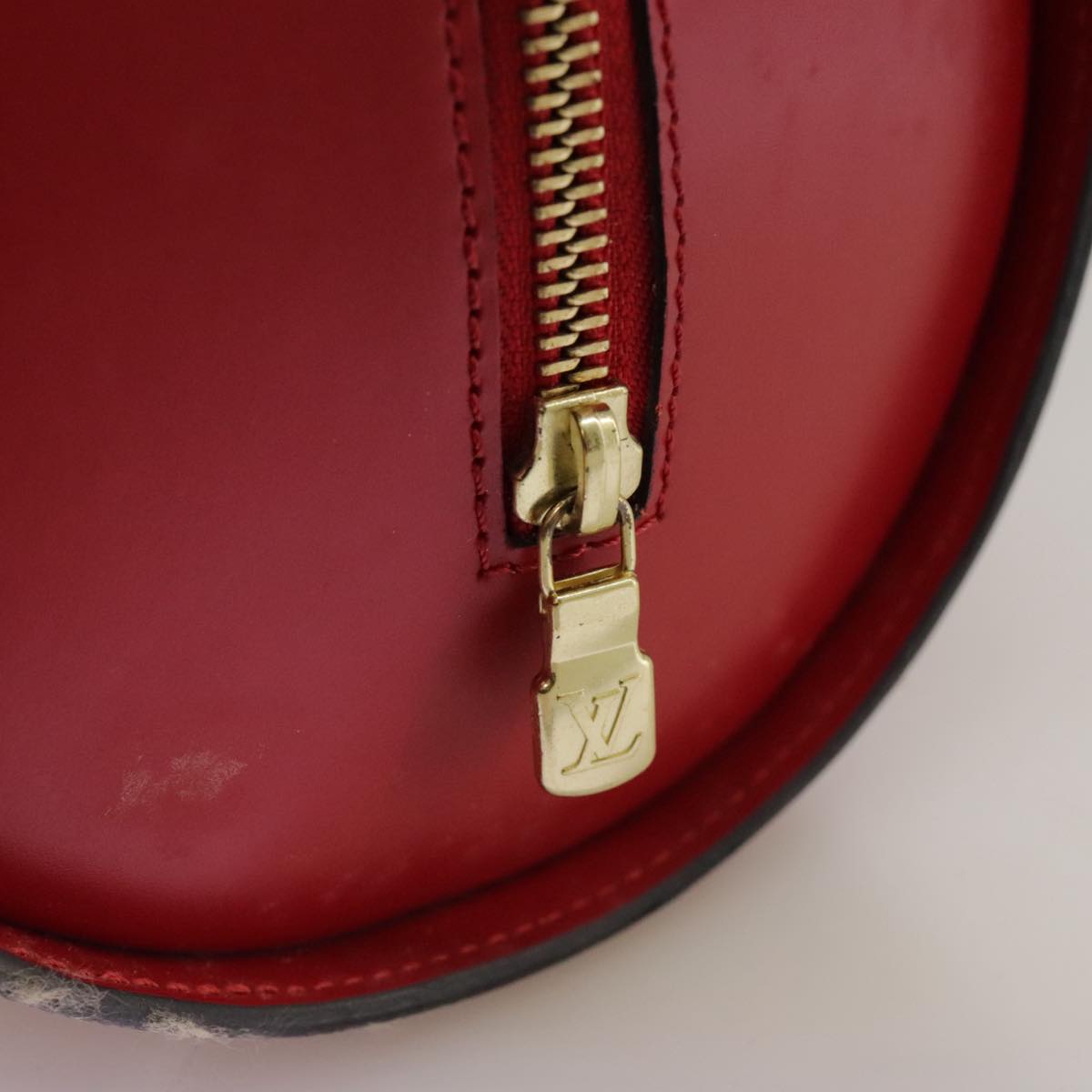 Louis Vuitton Soufflot Red Leather Handbag (Pre-Owned)