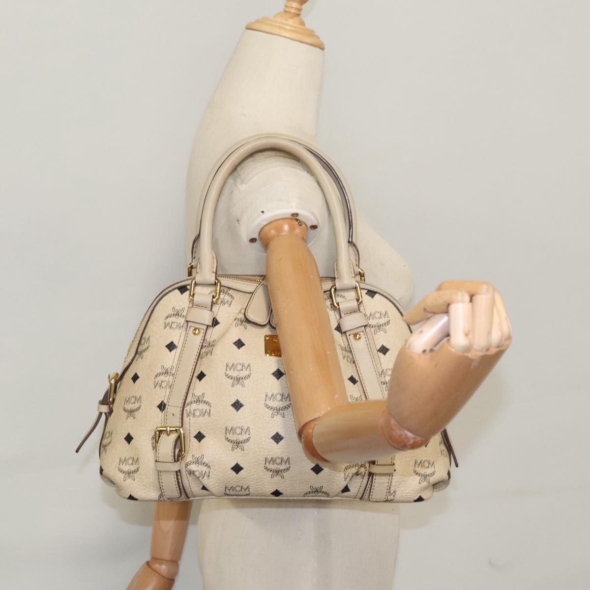 MCM Visetos Beige Canvas Handbag (Pre-Owned)