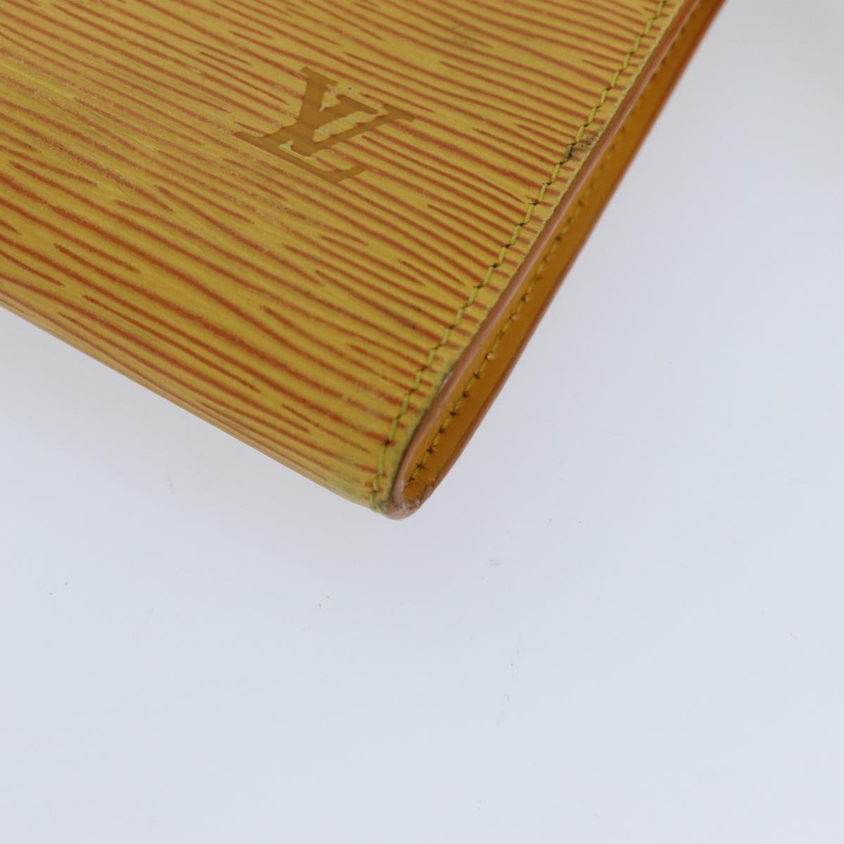 Louis Vuitton Pochette Accessoire Yellow Leather Clutch Bag (Pre-Owned)