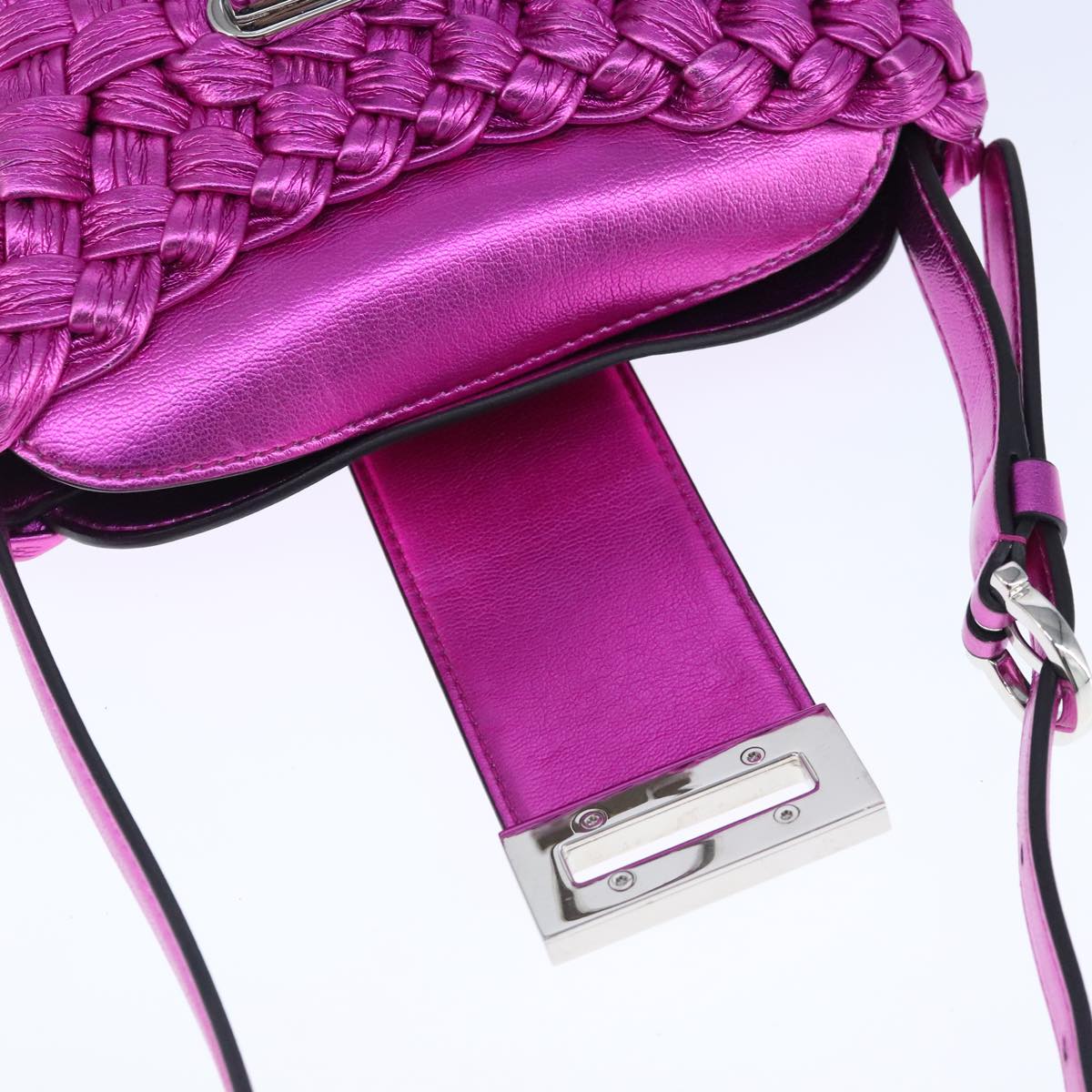Salvatore Ferragamo Gancini Purple Leather Shoulder Bag (Pre-Owned)