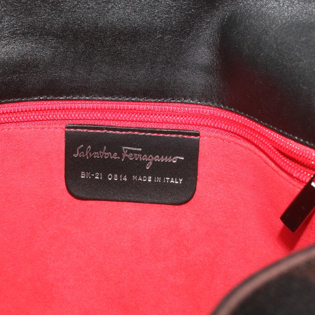 Salvatore Ferragamo Gancini Black Canvas Shoulder Bag (Pre-Owned)