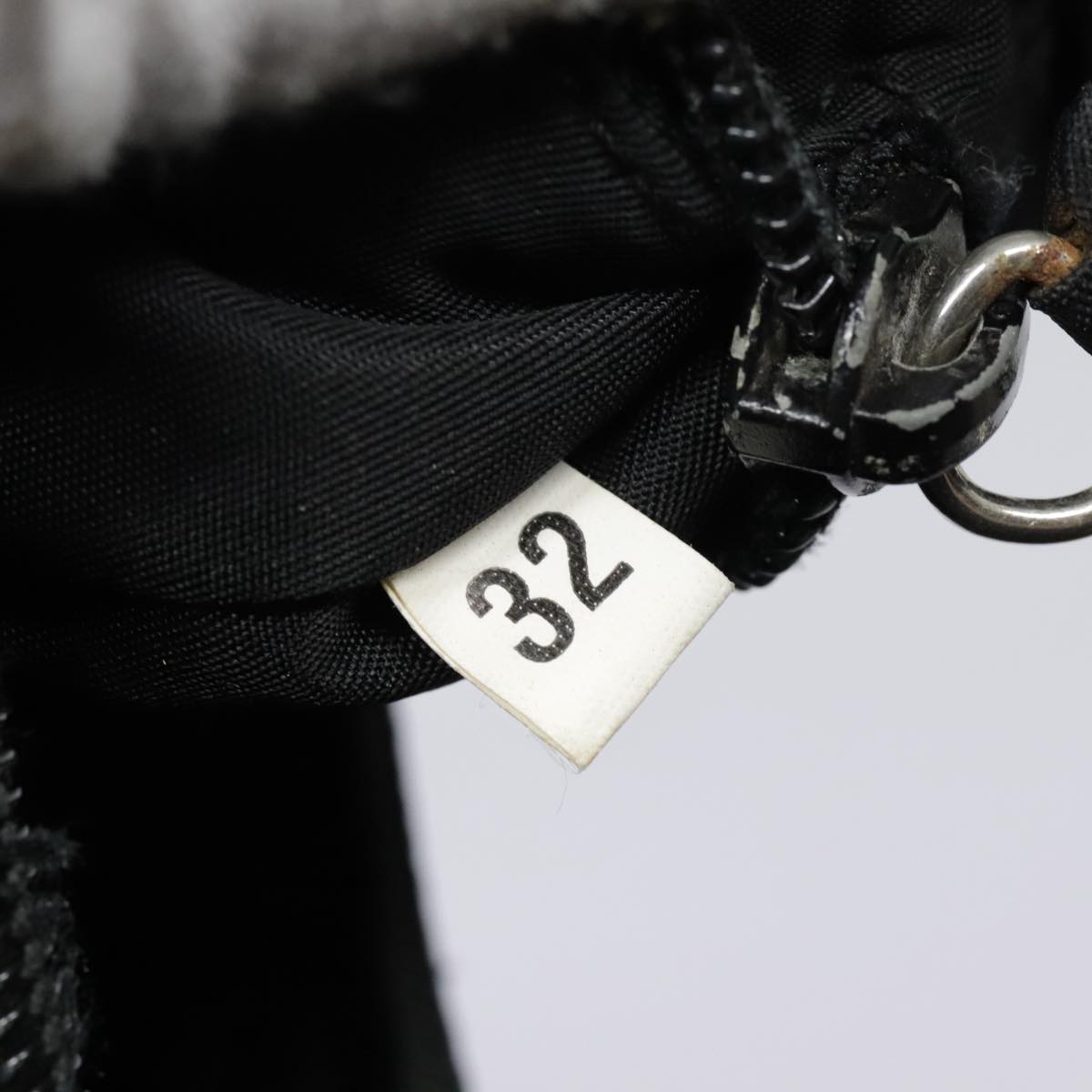 Prada Black Synthetic Handbag (Pre-Owned)