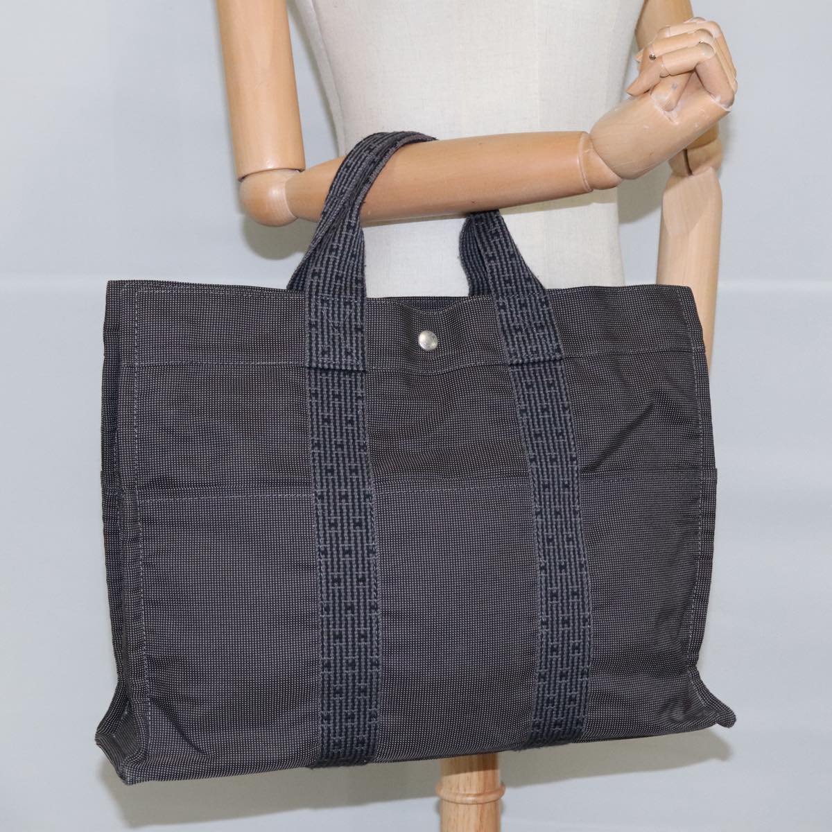 Hermès Herline Grey Canvas Tote Bag (Pre-Owned)