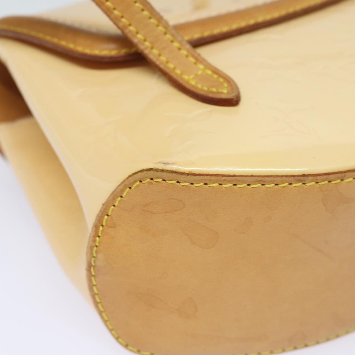 Louis Vuitton Biscayne Bay Camel Patent Leather Shoulder Bag (Pre-Owned)