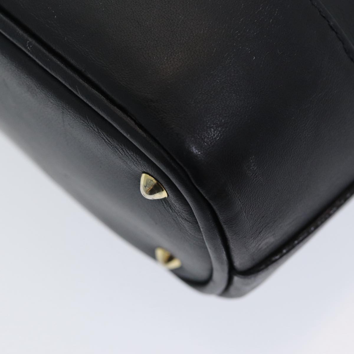 Bally Black Leather Shoulder Bag (Pre-Owned)