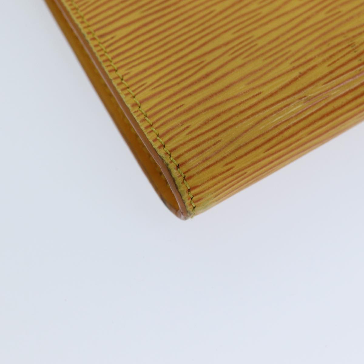 Louis Vuitton Pochette Accessoire Yellow Leather Clutch Bag (Pre-Owned)