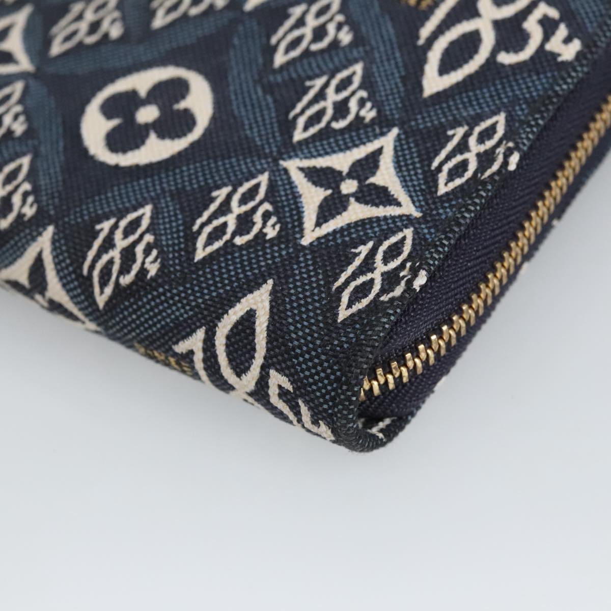 Louis Vuitton Portefeuille Zippy Blue Canvas Wallet  (Pre-Owned)
