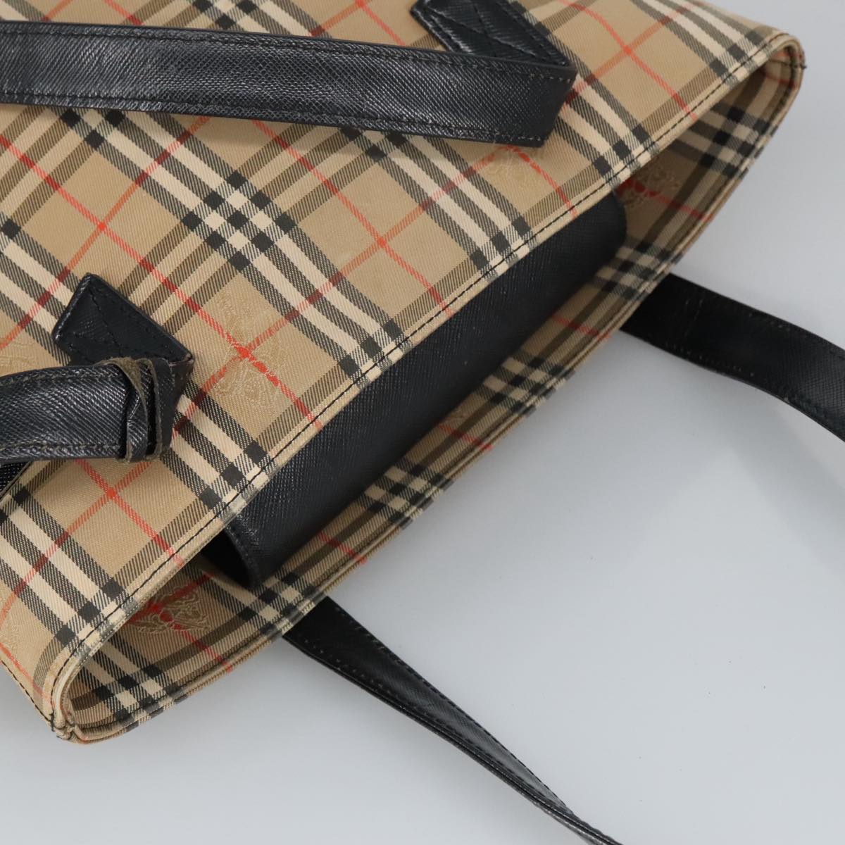 Burberry Nova Check Beige Canvas Shoulder Bag (Pre-Owned)