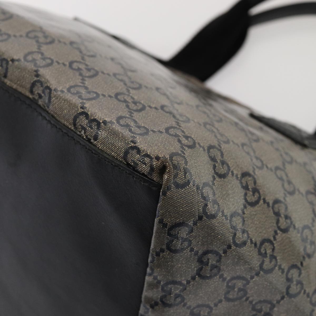 Gucci Gg Canvas Black Canvas Tote Bag (Pre-Owned)