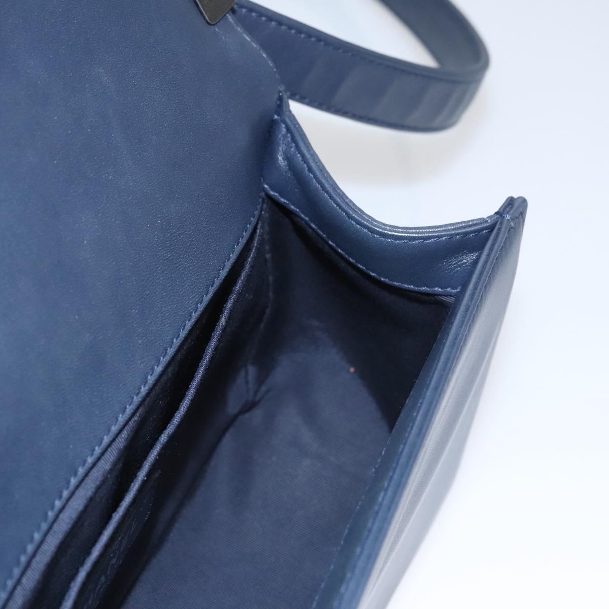 Chanel Boy Navy Leather Shoulder Bag (Pre-Owned)