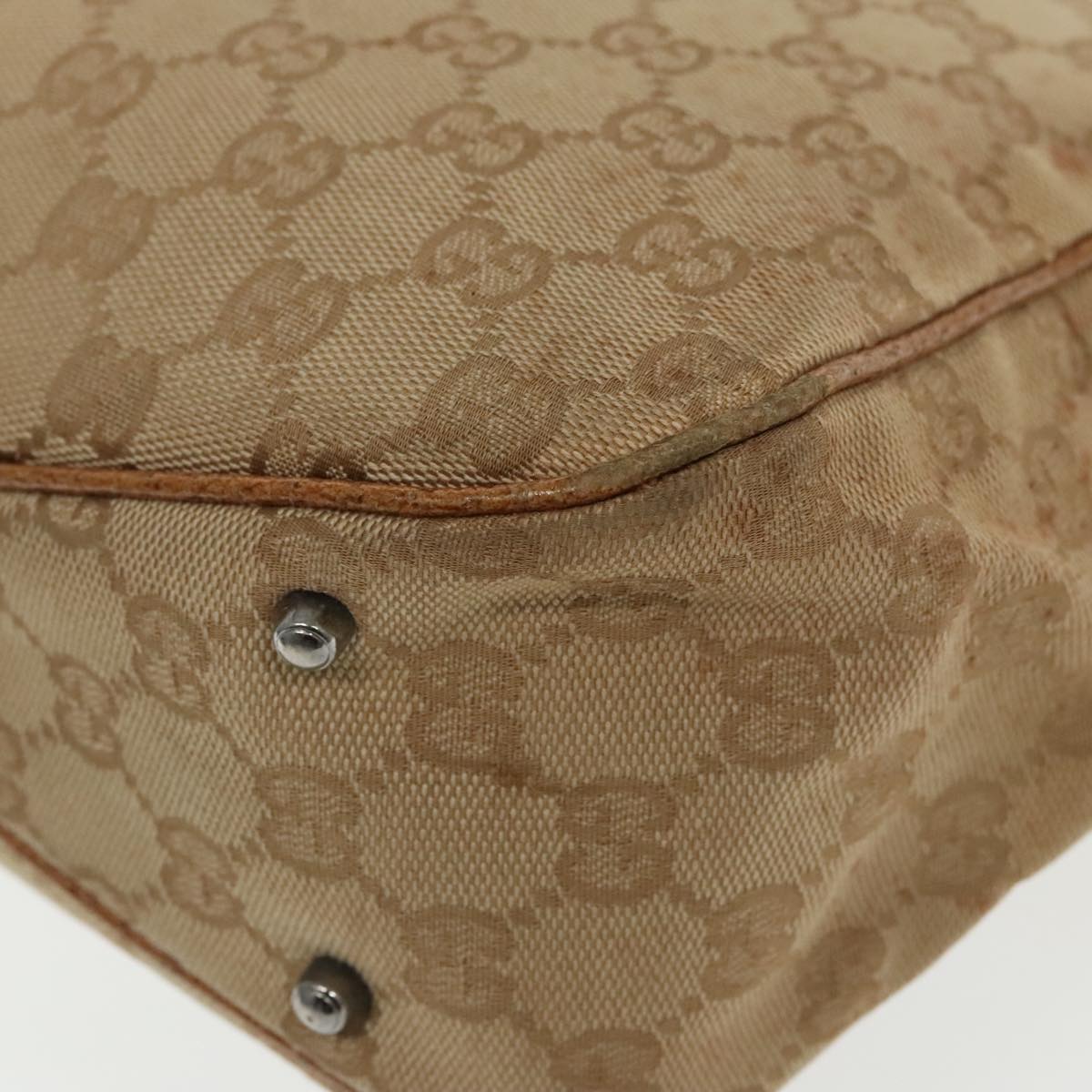 Gucci -- Brown Canvas Handbag (Pre-Owned)