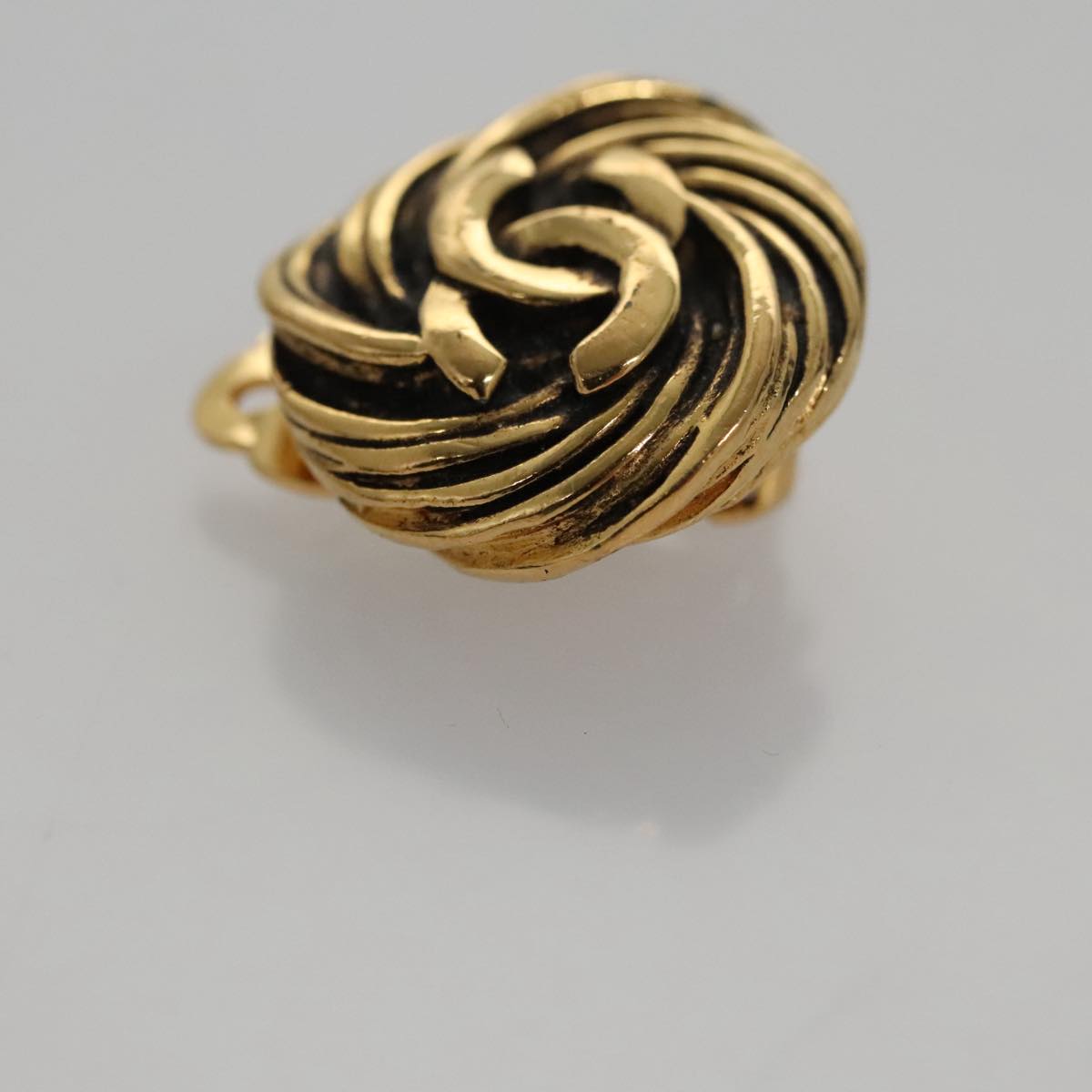 Chanel Cc Gold Metal Earring Jewelry (Pre-Owned)