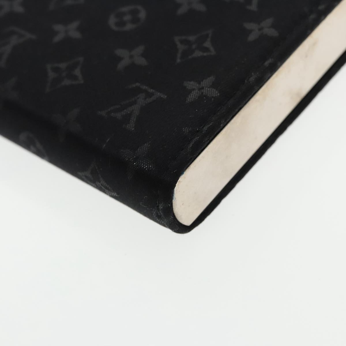 Louis Vuitton Ange Black Silk Handbag (Pre-Owned)