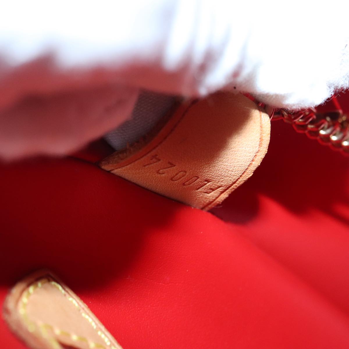 Louis Vuitton Bucket Red Patent Leather Tote Bag (Pre-Owned)