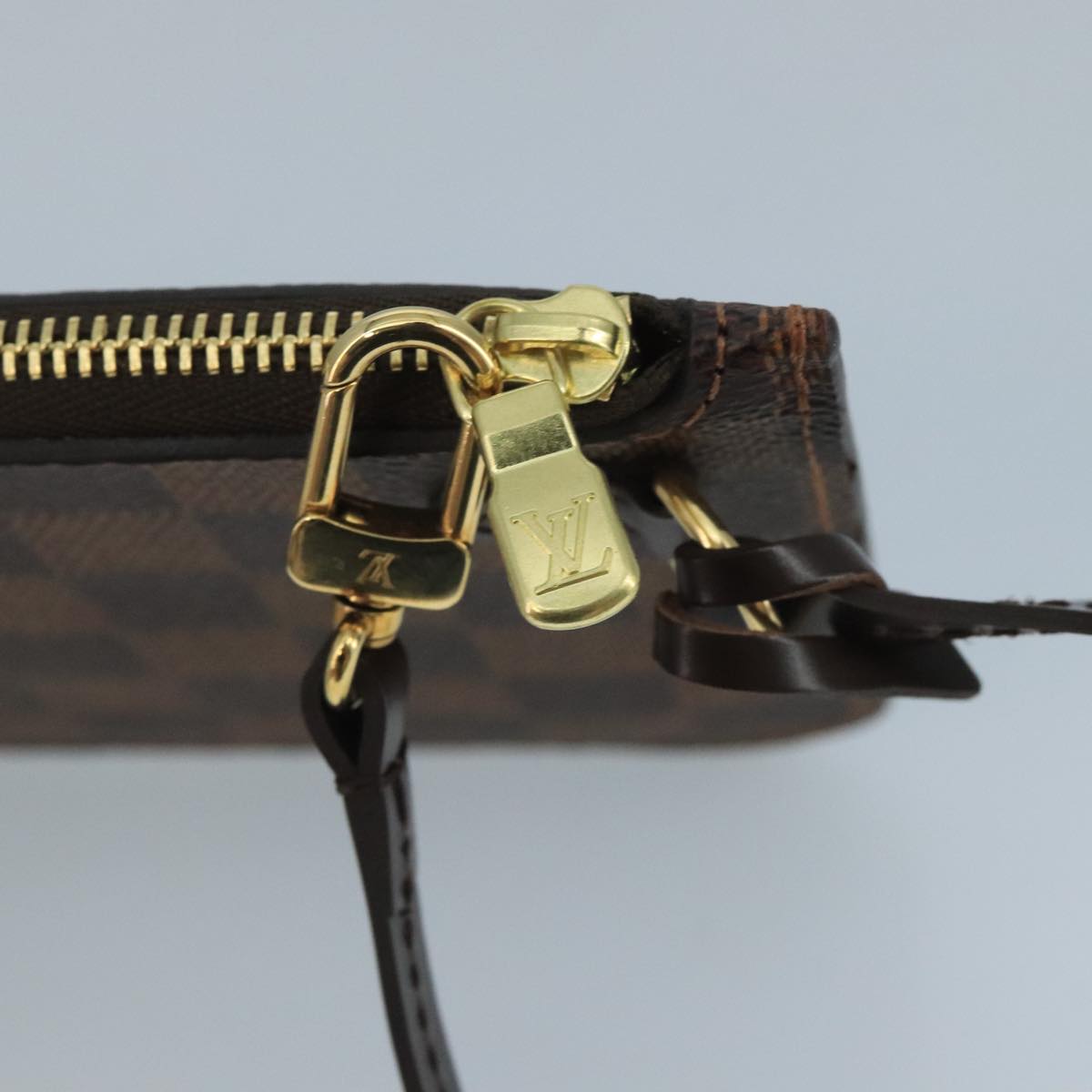 Louis Vuitton Pochette Clés Brown Canvas Wallet  (Pre-Owned)