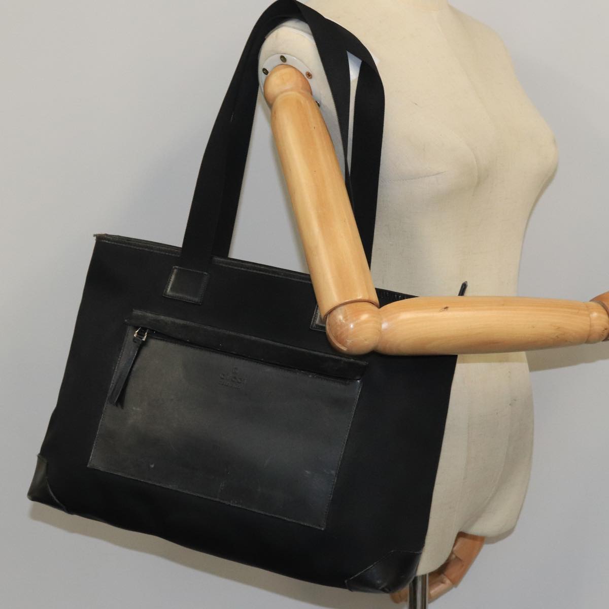 Gucci Black Canvas Tote Bag (Pre-Owned)