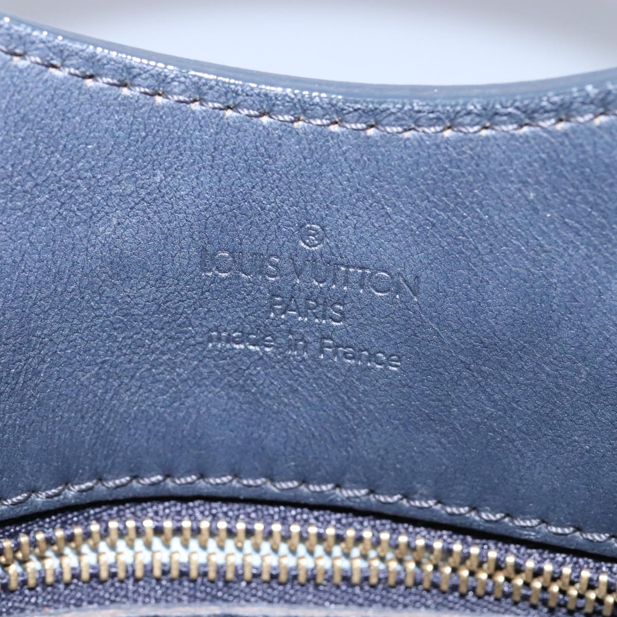 Louis Vuitton Catherine Navy Canvas Handbag (Pre-Owned)