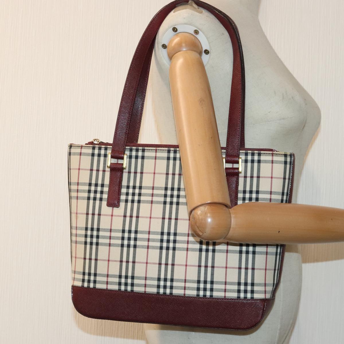 Burberry Nova Check Beige Canvas Tote Bag (Pre-Owned)