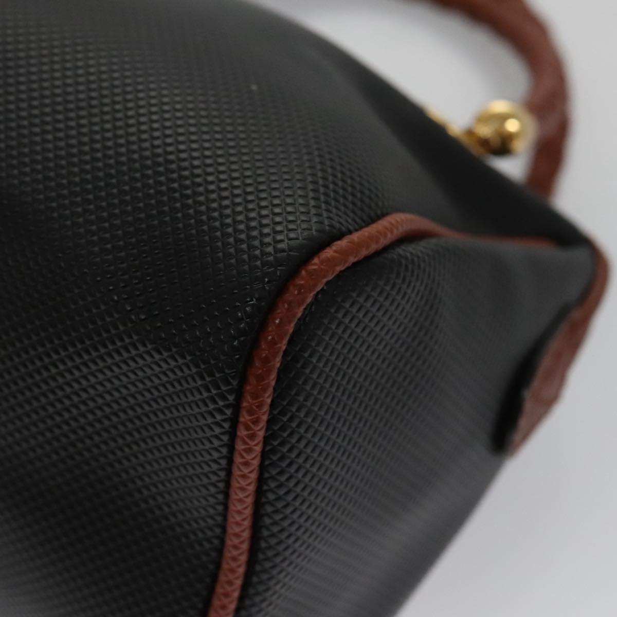 Bottega Veneta -- Black Canvas Handbag (Pre-Owned)
