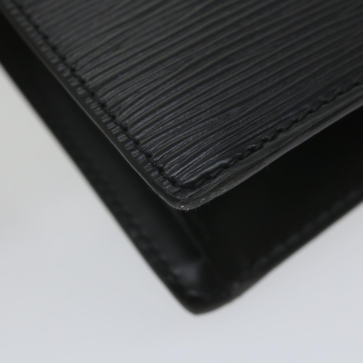 Louis Vuitton Trousse Pochette Black Leather Clutch Bag (Pre-Owned)