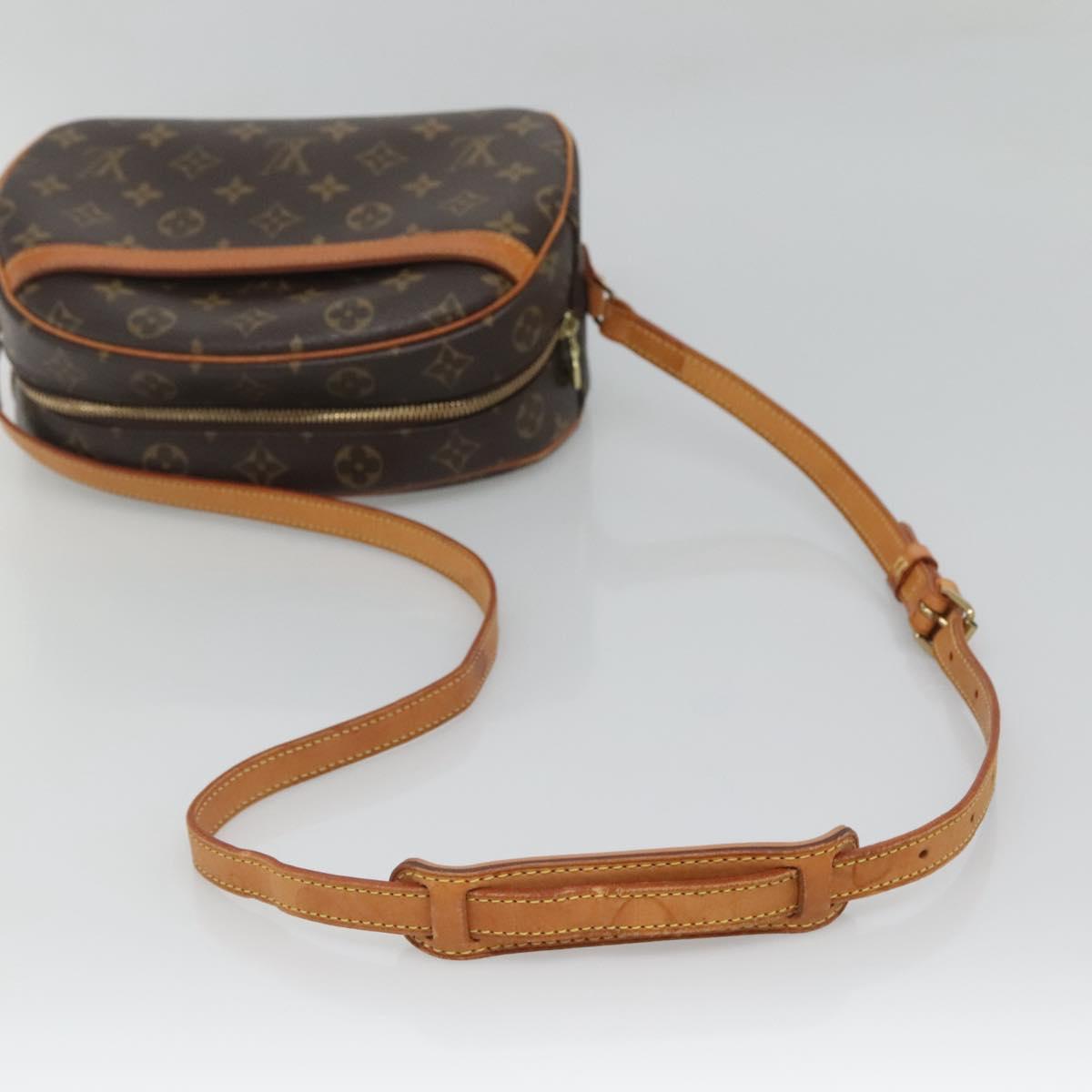 Louis Vuitton Blois Brown Canvas Shoulder Bag (Pre-Owned)