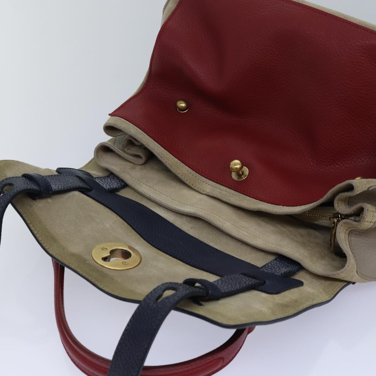 Yves Saint Laurent Muse Red Leather Handbag (Pre-Owned)