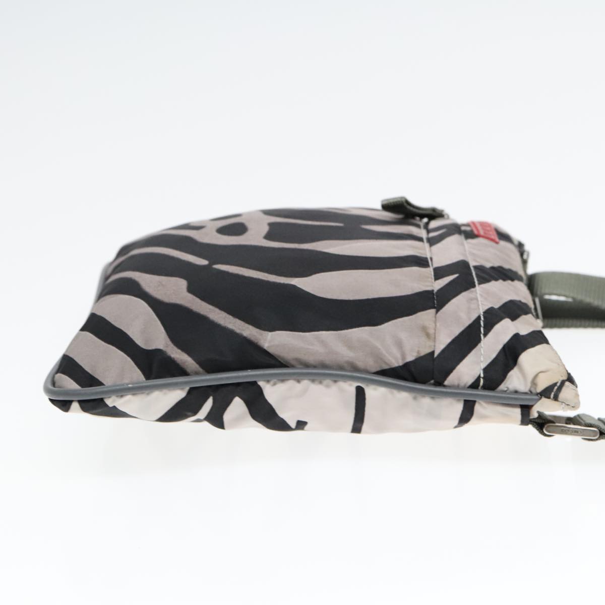 Prada Sports White Synthetic Shoulder Bag (Pre-Owned)