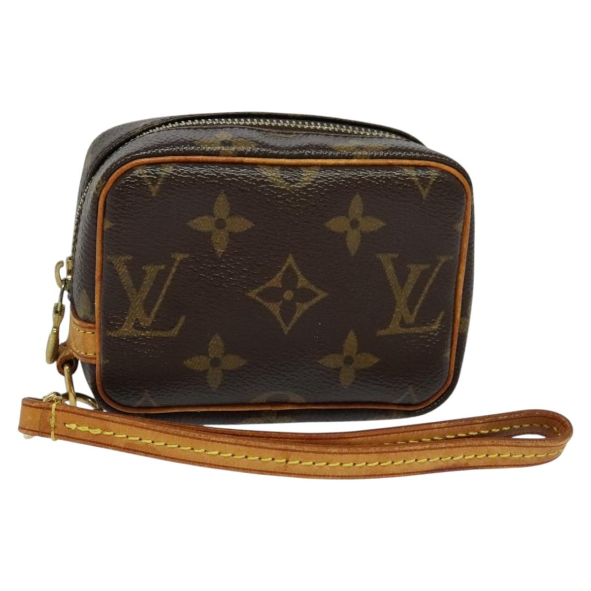 Louis Vuitton Wapity Brown Canvas Clutch Bag (Pre-Owned)