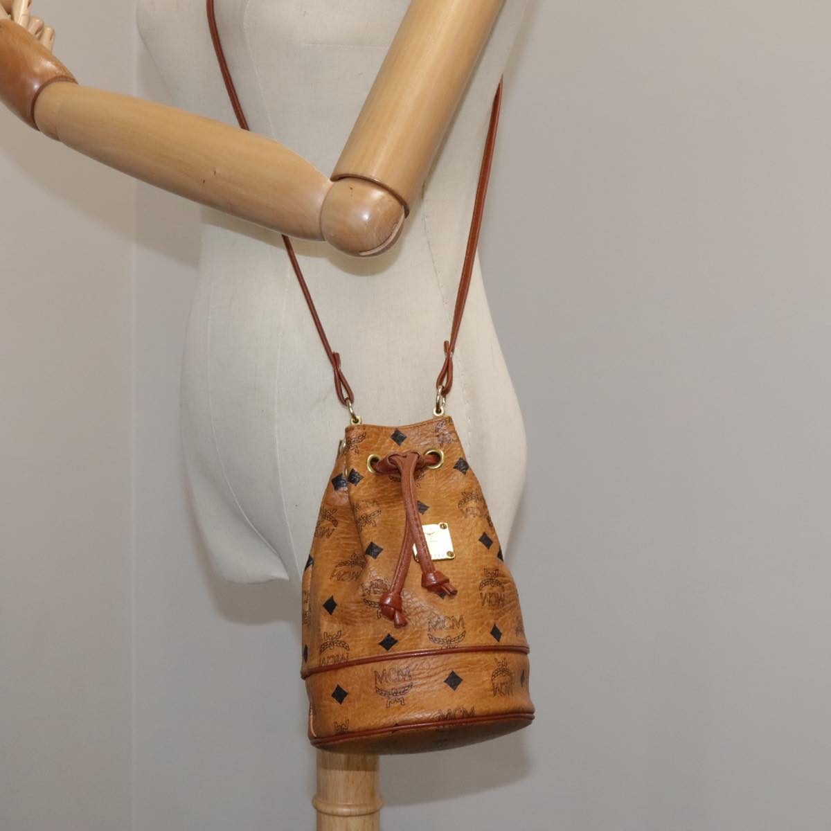 MCM Visetos Brown Canvas Shoulder Bag (Pre-Owned)