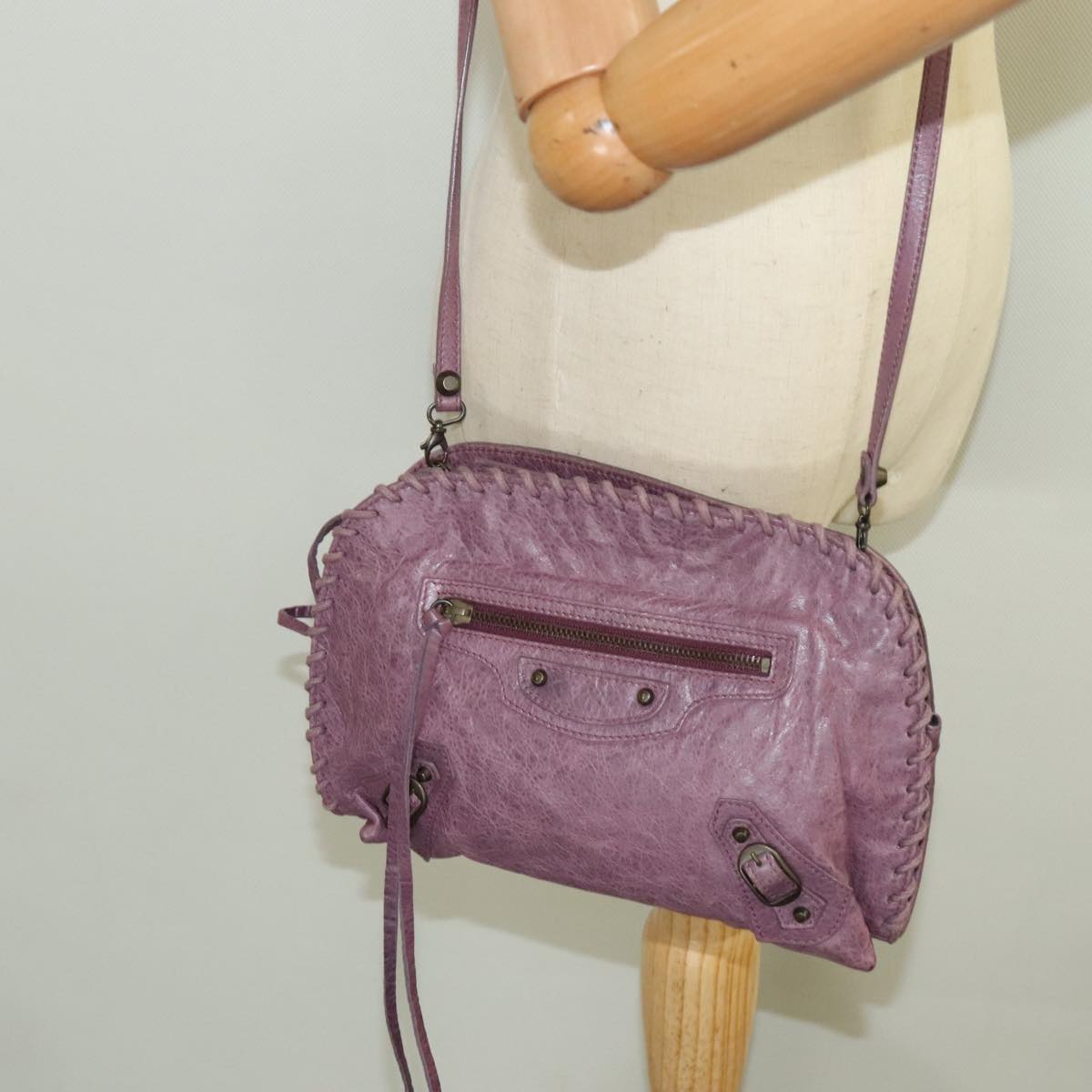 Balenciaga City Purple Leather Shoulder Bag (Pre-Owned)