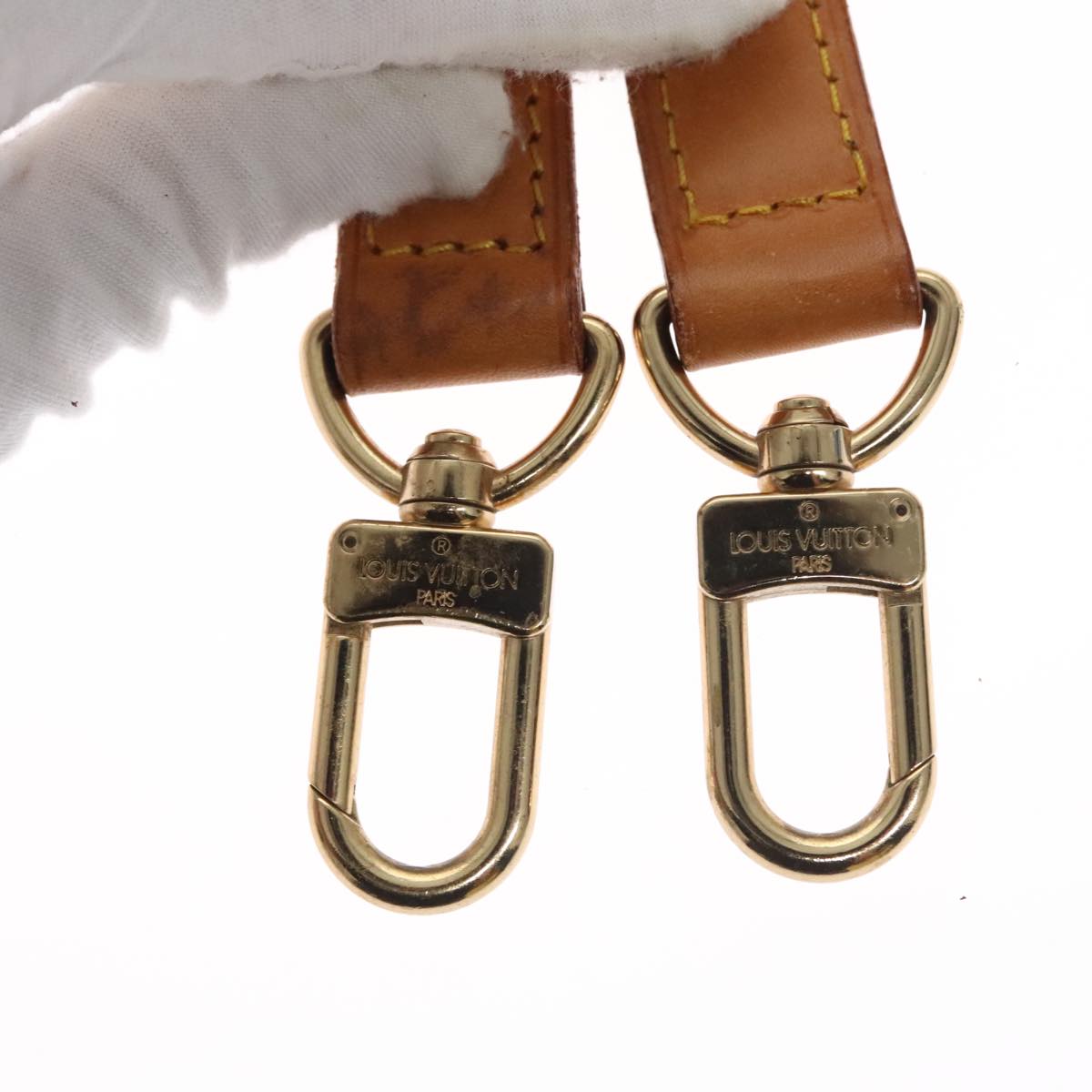 Louis Vuitton Shoulder Strap Beige Leather Bag Jewelry (Pre-Owned)