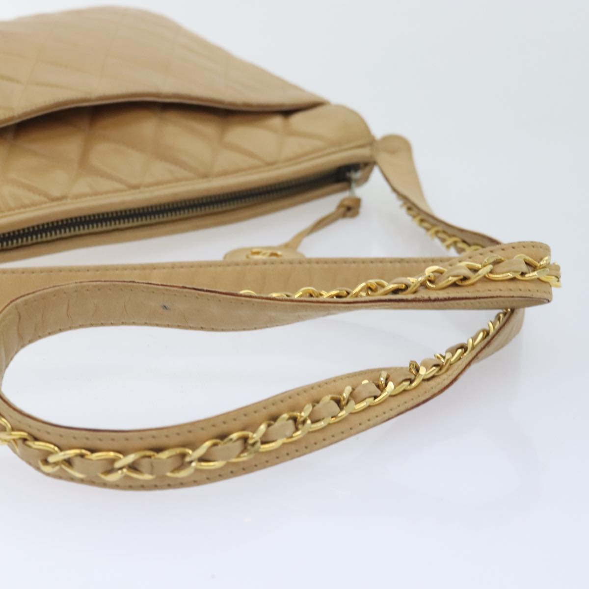 Chanel Camera Beige Leather Shoulder Bag (Pre-Owned)