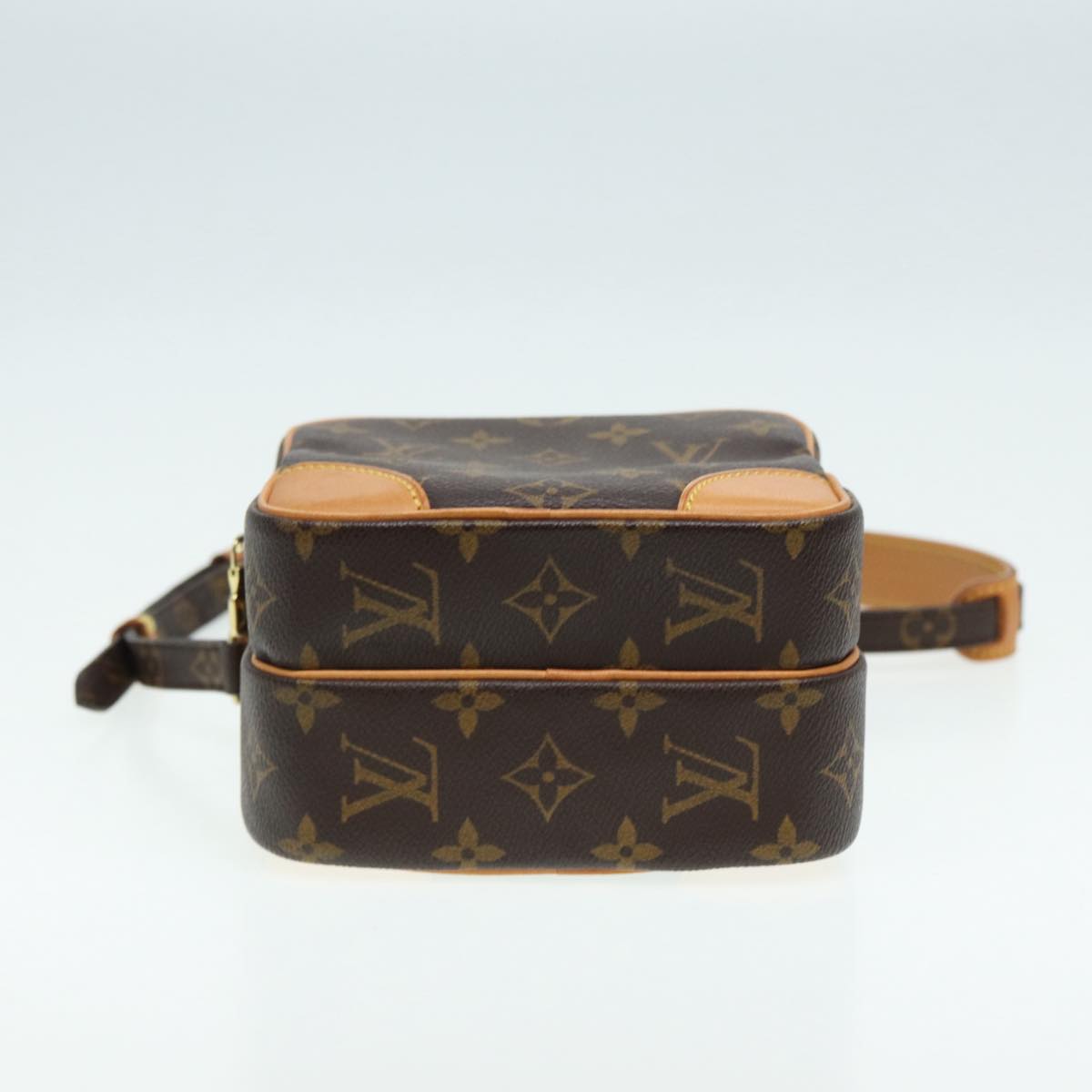 Louis Vuitton Amazon Brown Canvas Shoulder Bag (Pre-Owned)